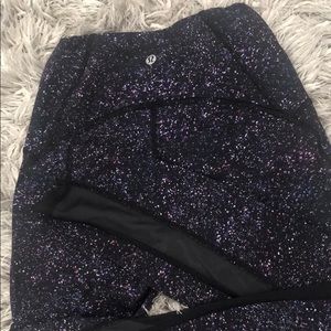 Lululemon leggings with mesh paneling on sides.